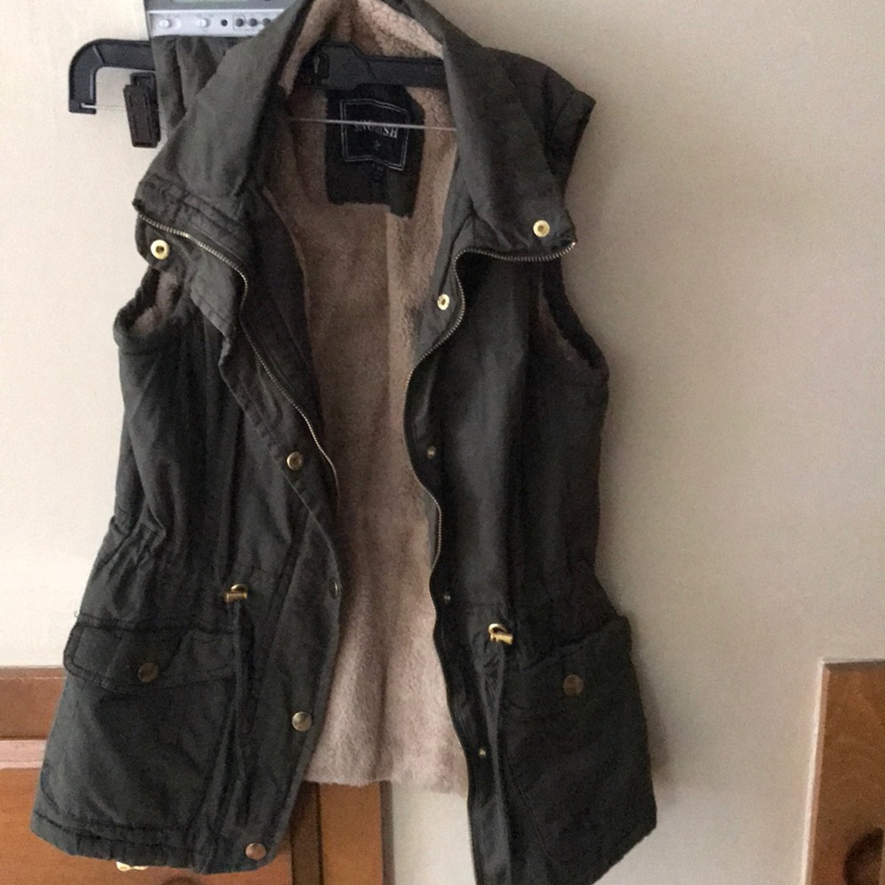 Army green vest